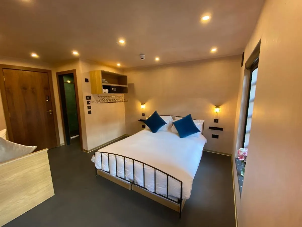Otto Towers Hotel Brighton